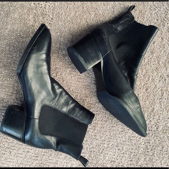 Alias Mae Chilli Ankle Bootie Black Revolve 39 9 - Picture 7 of 10